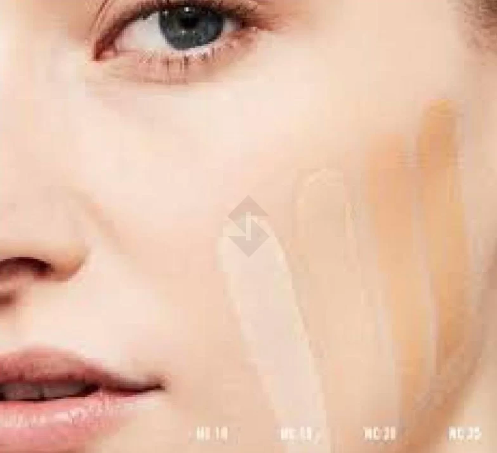 MAC-Hyper-real-spf-15 12.webp